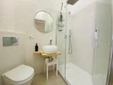 Sextuple Apartment