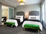 Standard Quadruple room with park view