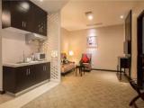 Deluxe Club Suite