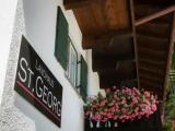 1 Bedroom Executive Double Suite with balcony and with mountain view