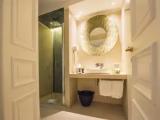 Single Suite with city view