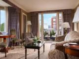 Luxury Suite