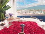 Suite with balcony