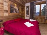 Superior Double Basement room