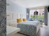 Standard Family room with balcony and with park view
