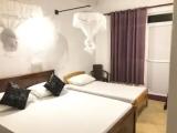 Standard Triple room with city view