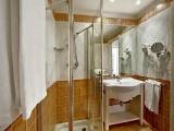 Classic Triple room with balcony