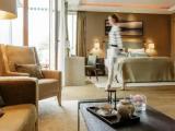 Junior Suite with balcony and with lake view