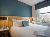 Standard Double room with city view
