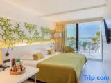 Standard Double room with partial sea view