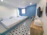 Standard Triple room with balcony