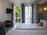 Standard room with balcony