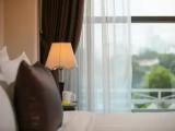 Executive Double Suite with lake view