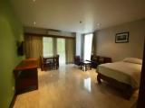 Deluxe Triple room with balcony