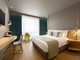 Standard Double room with city view