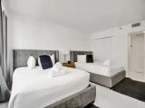 Standard room with partial ocean view