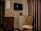 1 Bedroom Executive Basement Suite