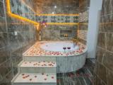 Deluxe Duplex Suite