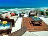 Suite oceanfront
