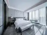 1 Bedroom Club Suite