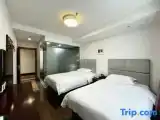 Business Twin room with street view