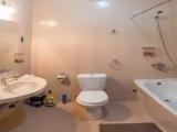 Standard Double room with city view