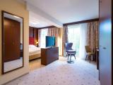 2 Bedrooms Double Suite with mountain view