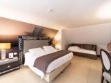 Family Double room