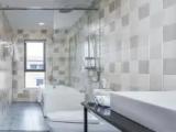 Deluxe Triple room with balcony and with city view