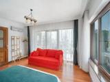Sextuple Apartment