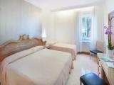 Classic Triple room with balcony