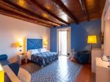 Deluxe room with balcony