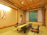 Superior Japanese room with mountain view