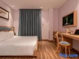 Deluxe No Window Double room