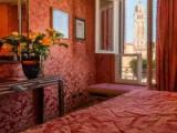 Standard Double room with city view