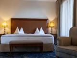 Standard Double room with city view