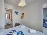 1 Bedroom Quadruple Apartment with balcony