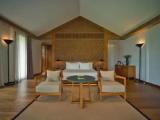 3 Bedrooms Sextuple Villa with garden view
