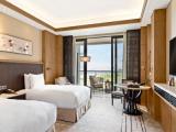 Premier Twin room with lake view