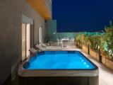 1 Bedroom Single Suite with sea view