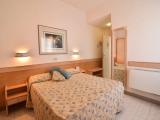Standard room with courtyard view