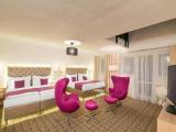 Deluxe Quadruple room with balcony