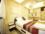 Standard Double room with city view