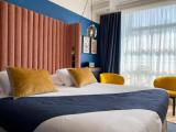 Superior Double room with city view