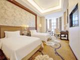 Superior Twin room with lake view