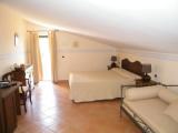Economy Triple room with balcony