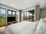Double Puri Penthouse with balcony and with garden view