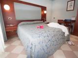 1 Bedroom Apartment with sea view