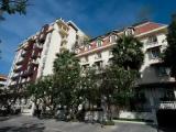 2 Bedrooms Quadruple Apartment