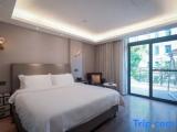 Standard room with view